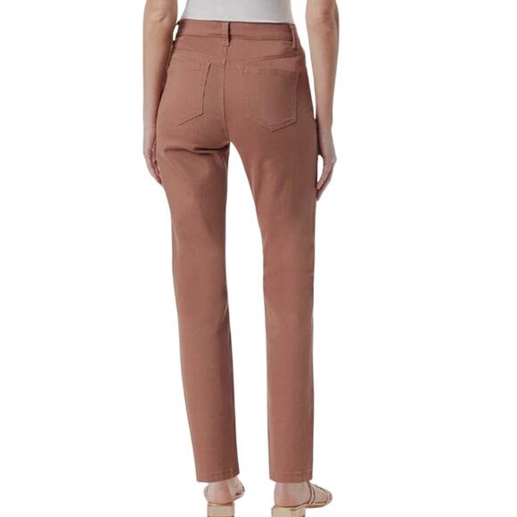 Gloria Vanderbilt Women's Amanda Ultralight Jeans in Cocoa Tan - Picture 2 of 2